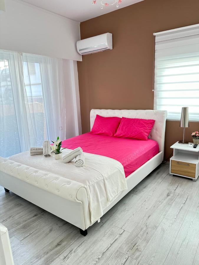 Cozy Apartment With Parking Near The City Center เอเธนส์ ภายนอก รูปภาพ